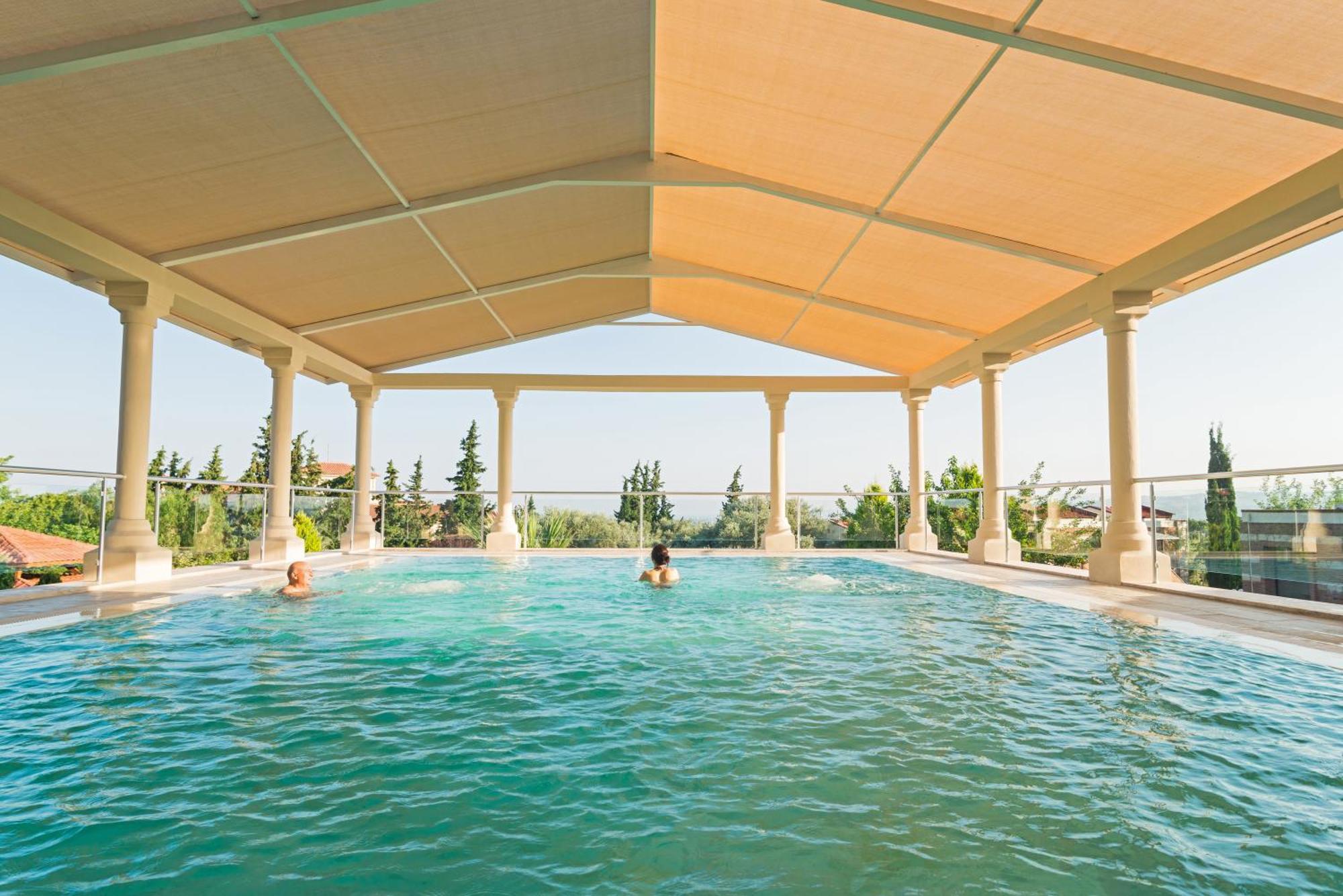 Otel Naturmed Thermal Springs And Health Center *